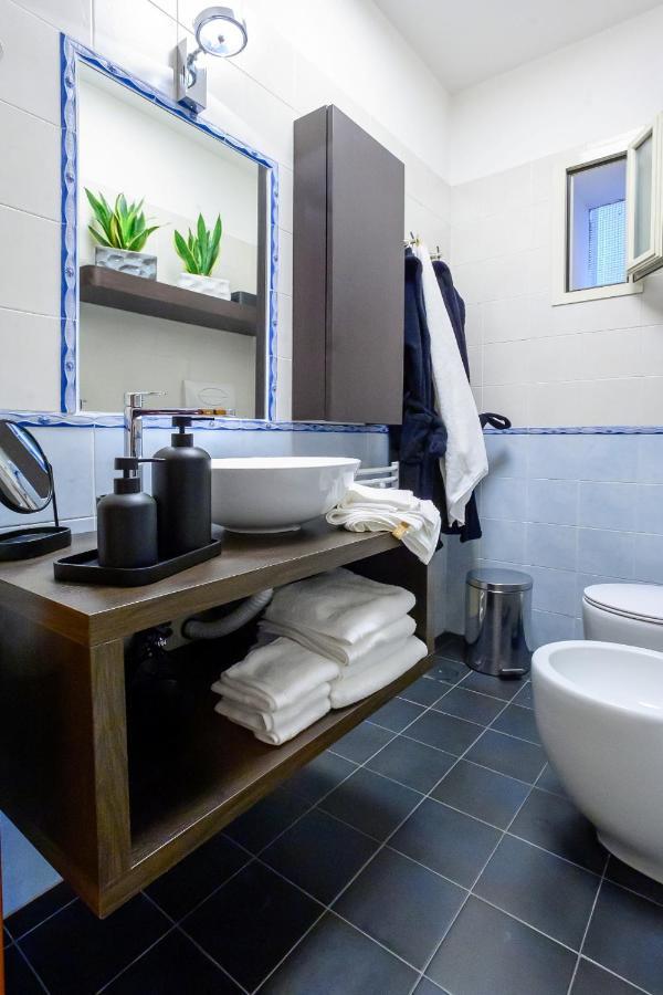 Nipare Suite - Dimore Partenopee 那不勒斯 外观 照片
